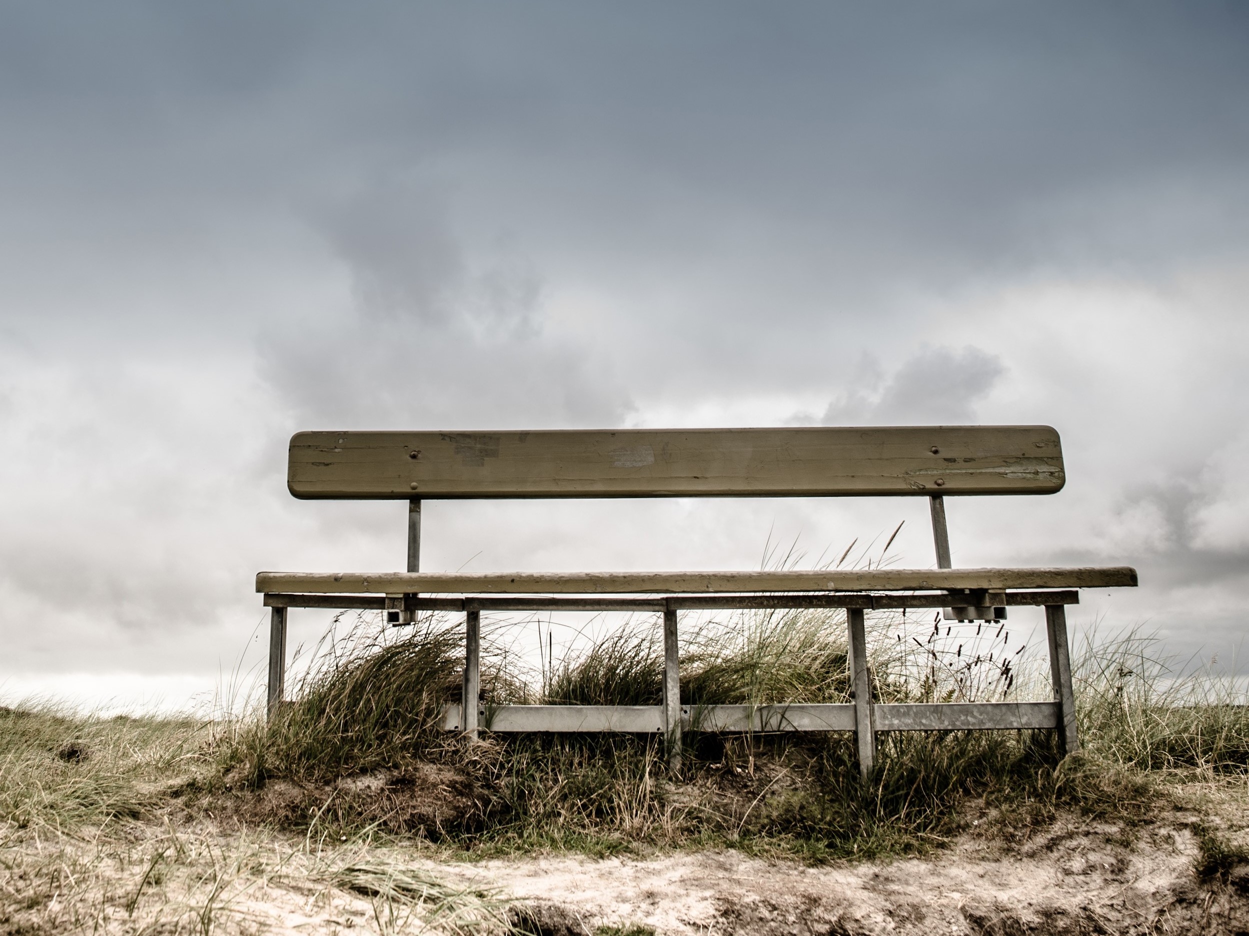 „Aktien kaufen, Schlaftabletten nehmen und reich werden“ – Was Kostolanys Rat f&uuml;r Anleger bedeutet